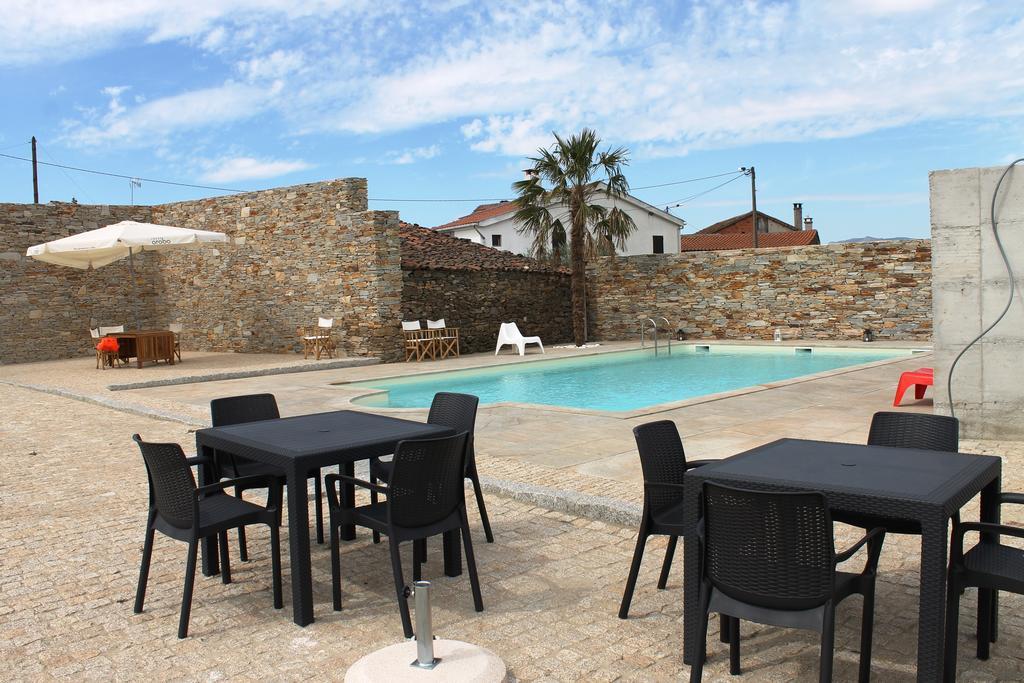 Casal Da Porta - Quinta Da Porta Bed & Breakfast Mirandela Eksteriør bilde